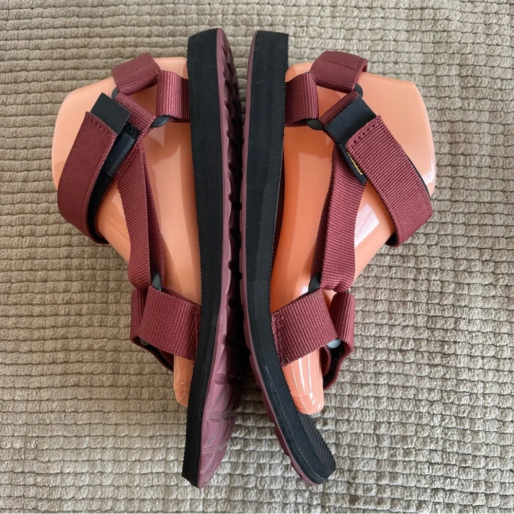TEVA Original Universal Sandal-Fired Brick Size 8 - Picture 6 of 13